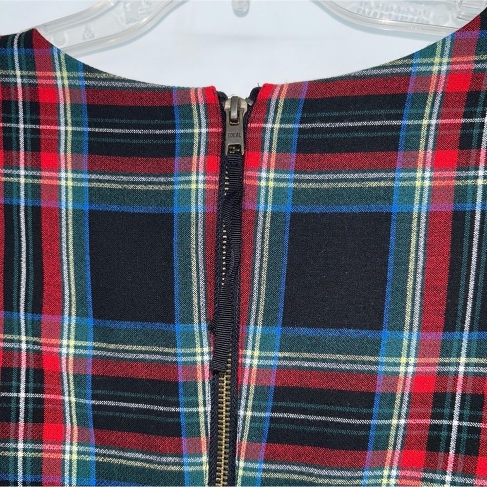 Vineyard Vines Festive Plaid Dress p2. - Picture 10 of 16